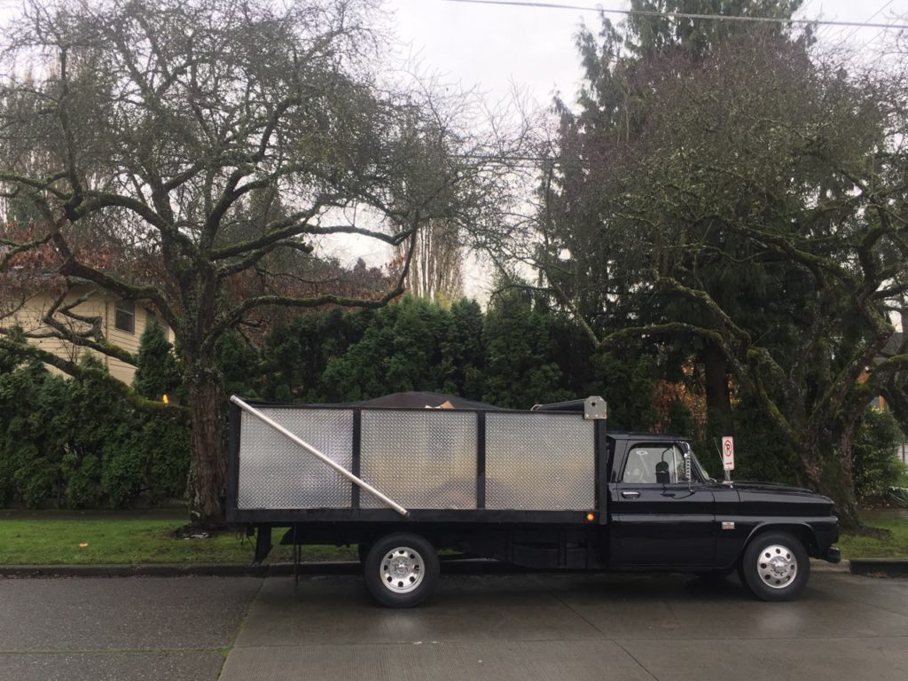 Mercer Island Junk Removal Services We Pick Up Haul Away Junk