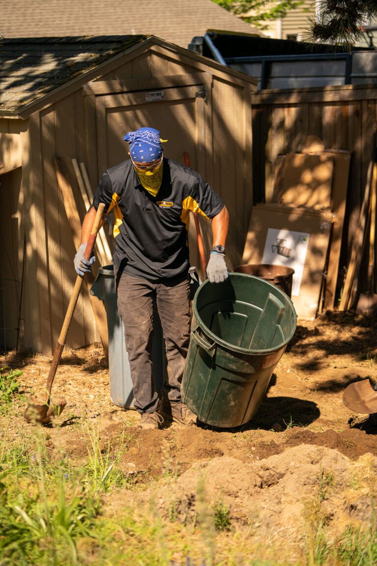 University Place Junk Removal: Simplifying Your Moving Process