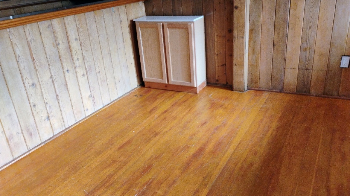 After: same room cleared out by 99 Junk Removal